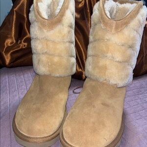 UGG Tan Faux Fur-Lined Winter Boots Size 9